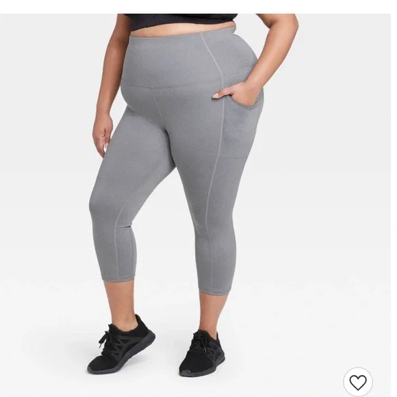 Women’s All in Motion Capri Leggings Gray 2X - Picture 2 of 8